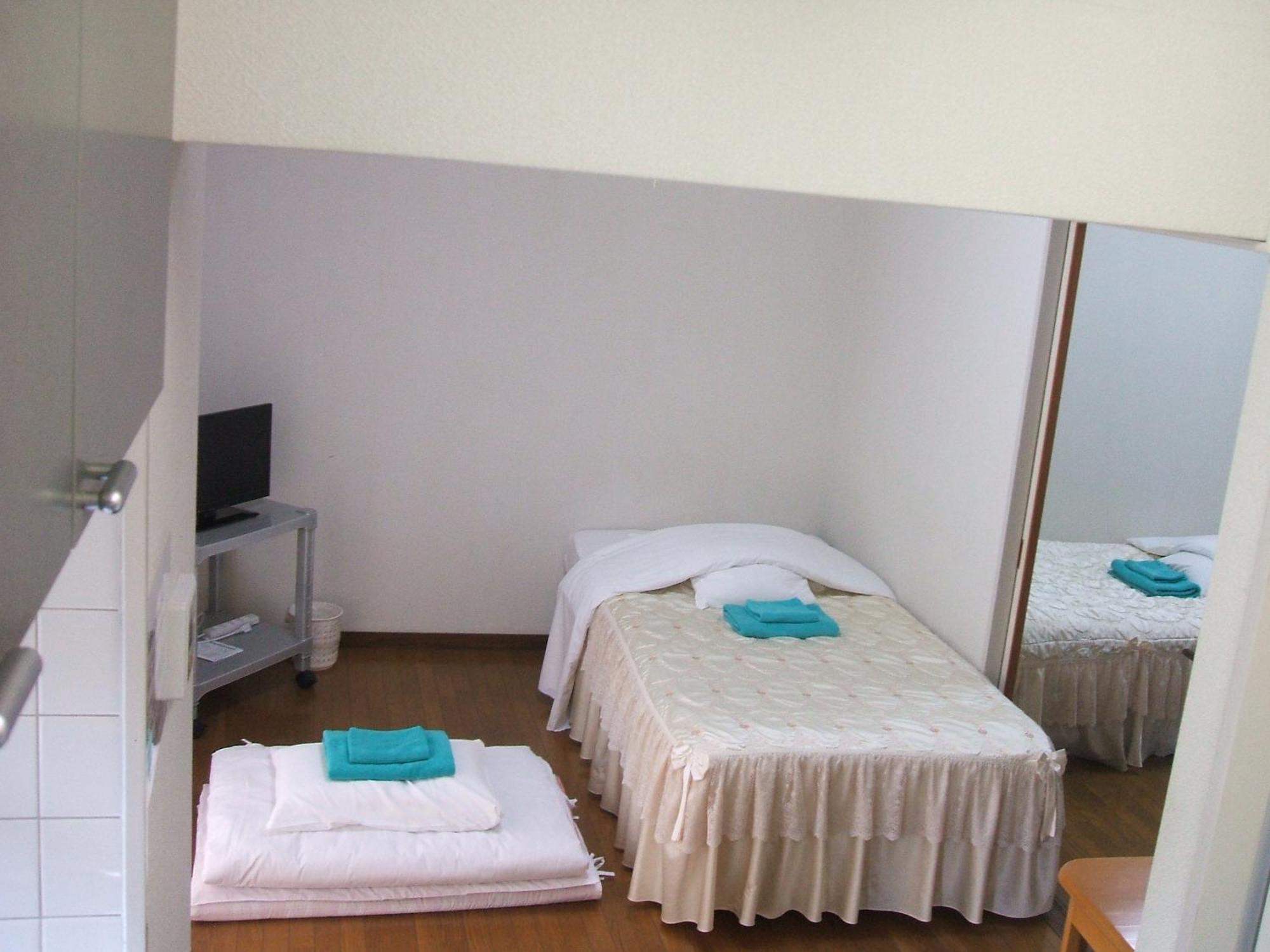 דירות נאהא Weekly Harbourview Mansion Main Building חדר תמונה