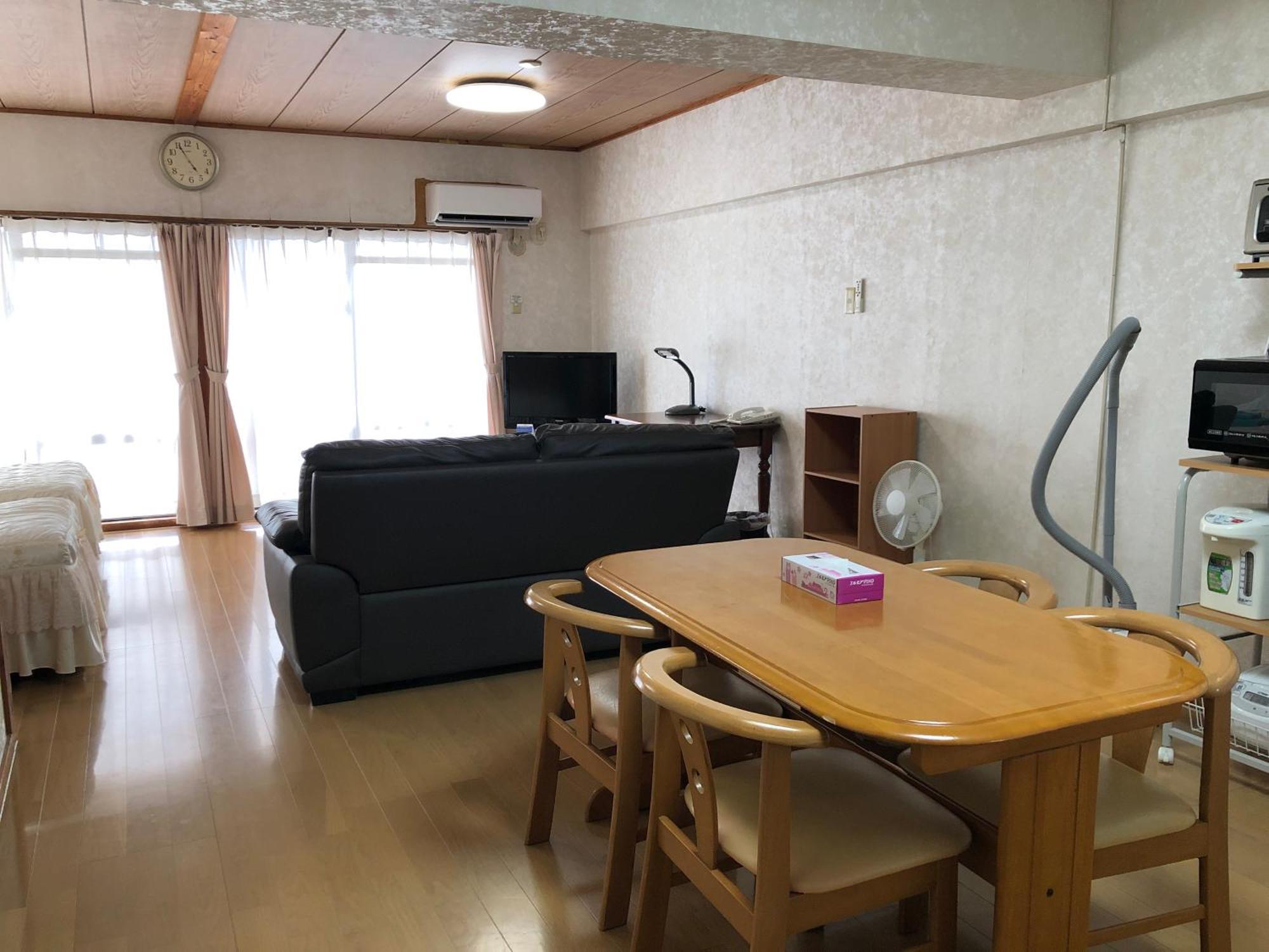 דירות נאהא Weekly Harbourview Mansion Main Building מראה חיצוני תמונה