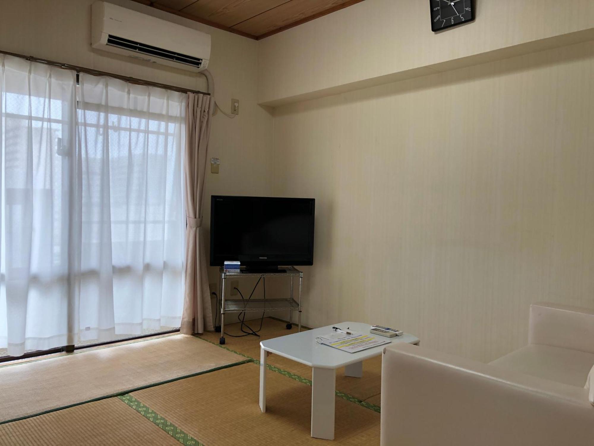 דירות נאהא Weekly Harbourview Mansion Main Building מראה חיצוני תמונה