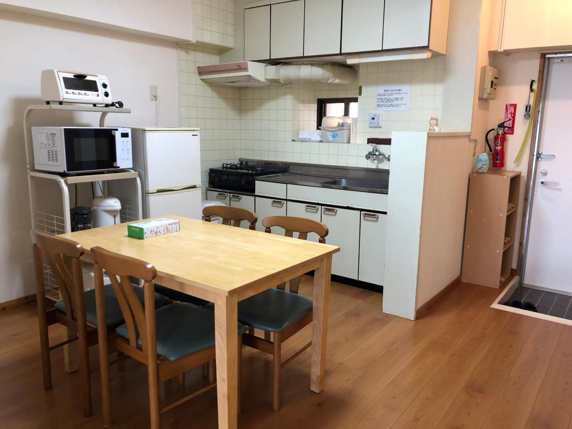 דירות נאהא Weekly Harbourview Mansion Main Building מראה חיצוני תמונה